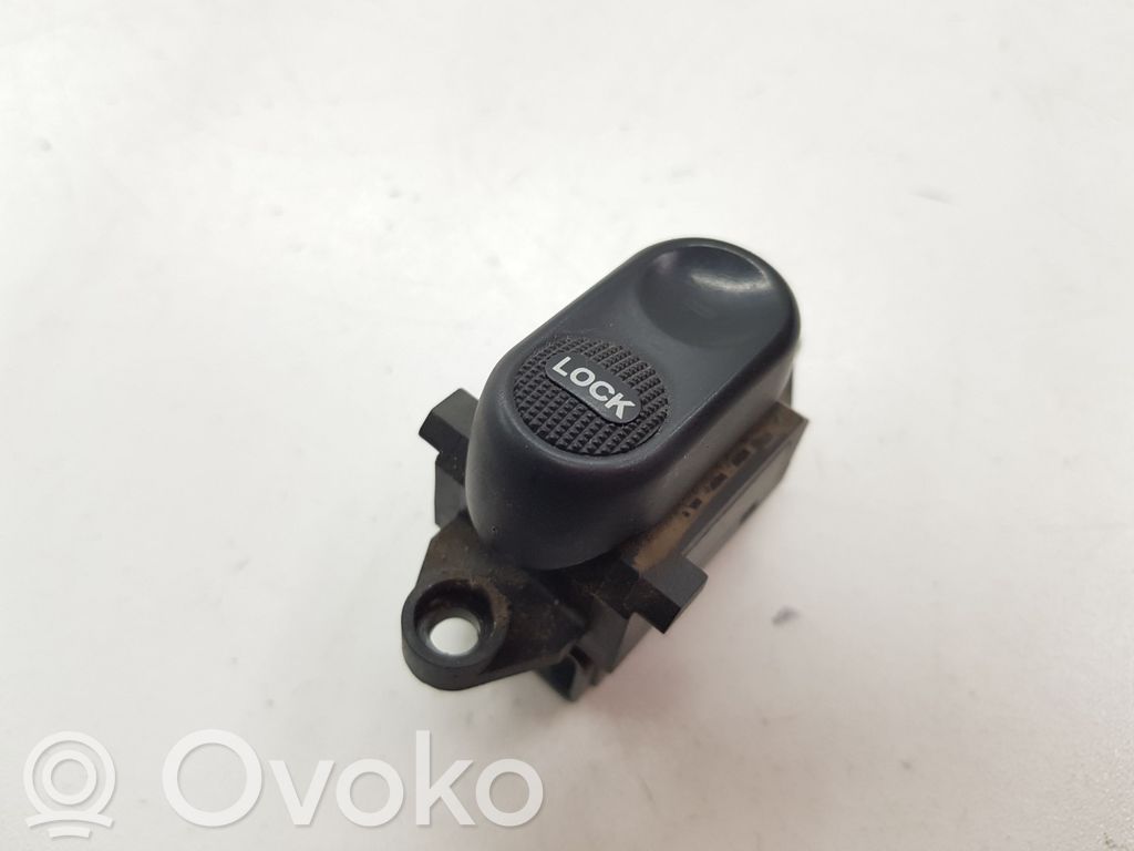 Chrysler PT Cruiser Electric window control switch 