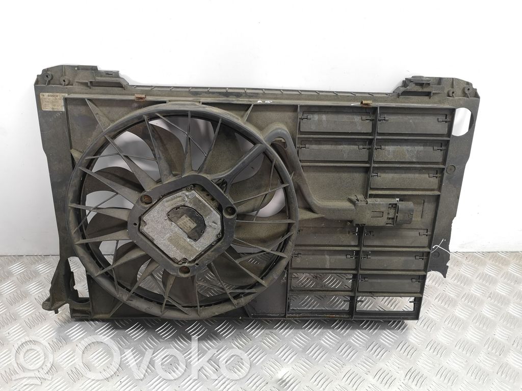Audi A8 S8 D3 4E Elektrinis radiatorių ventiliatorius 