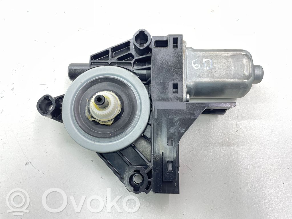 Volvo XC60 Rear door window regulator motor 