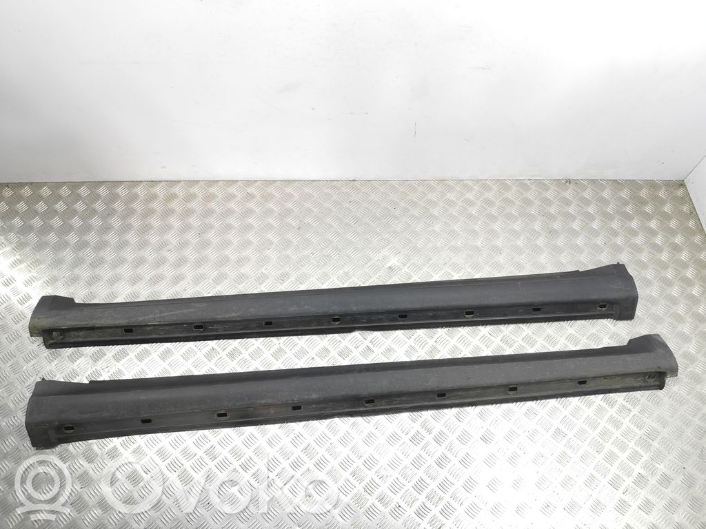 Mercedes-Benz A W169 Kynnys 