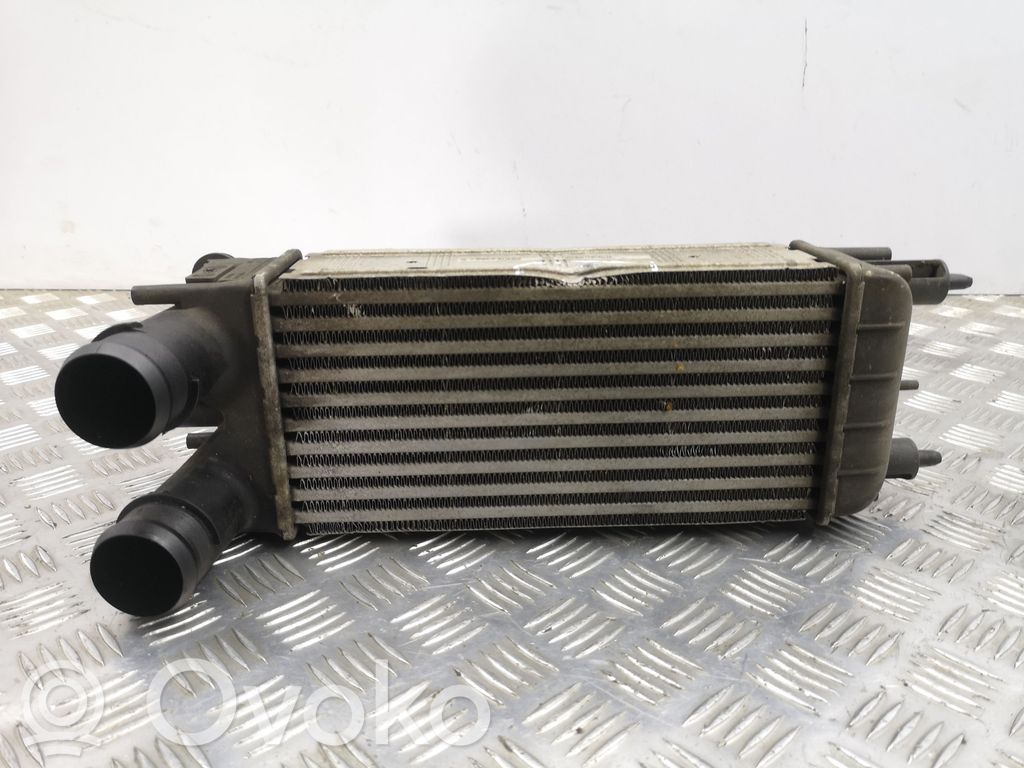 Peugeot 508 Intercooler radiator 