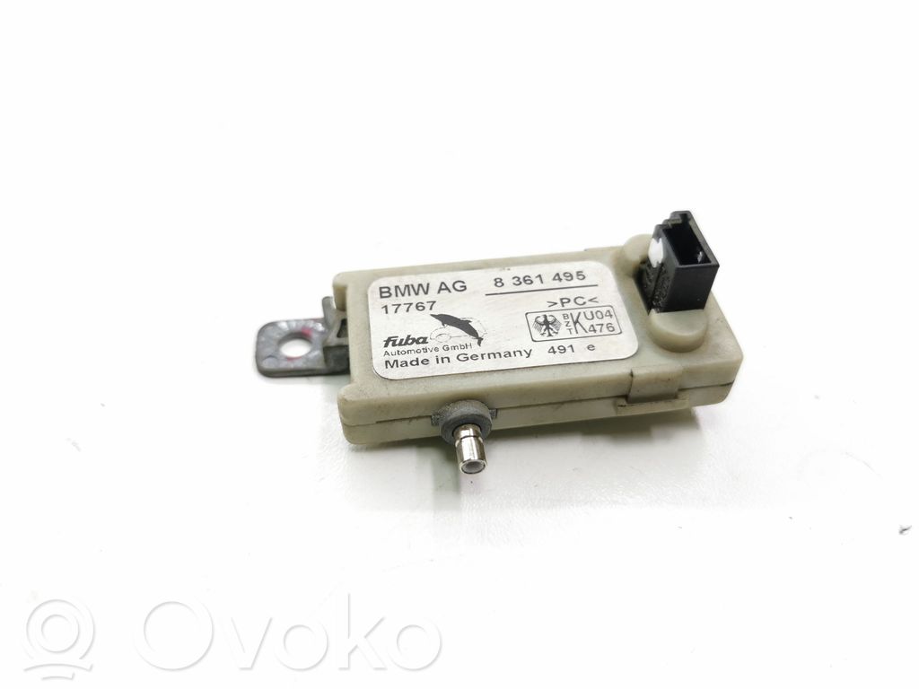 BMW 5 E39 Antenos stiprintuvas 