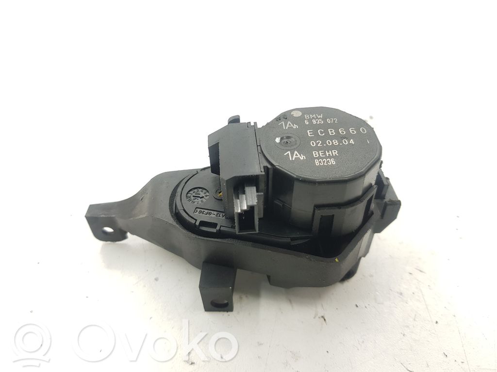 Oro sklendės varikliukas   6935072,B3236