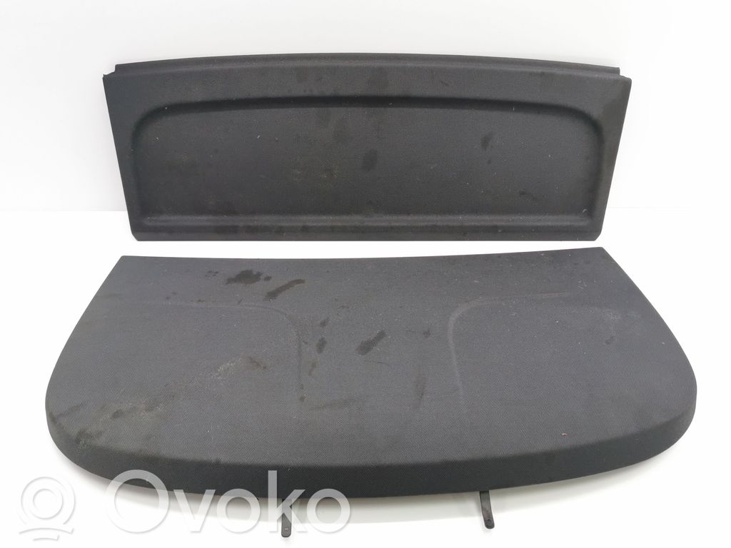 Parcel shelf