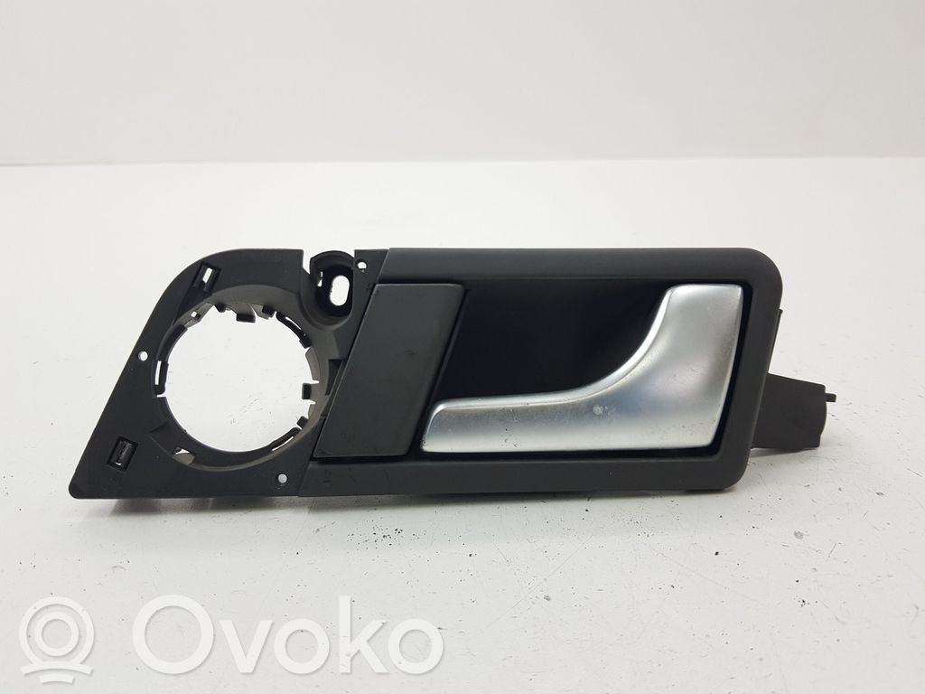 Front door interior handle   8Z0837020