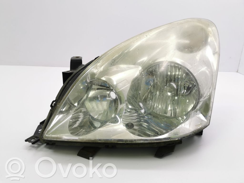 Toyota Corolla Verso AR10 Headlight/headlamp 