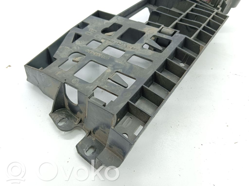 Audi A8 S8 D3 4E Fuse module 