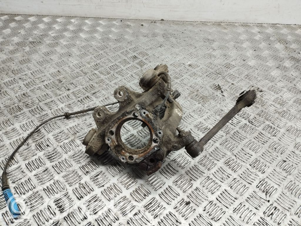 Rear wheel hub