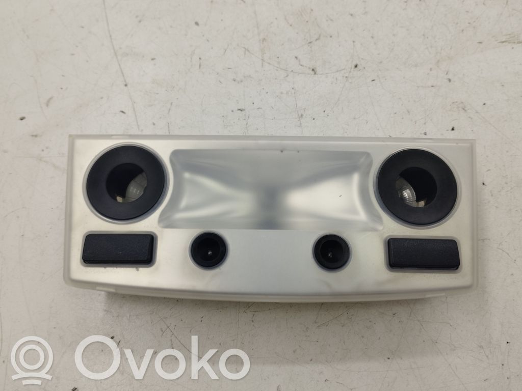 Rear seat light   6962057