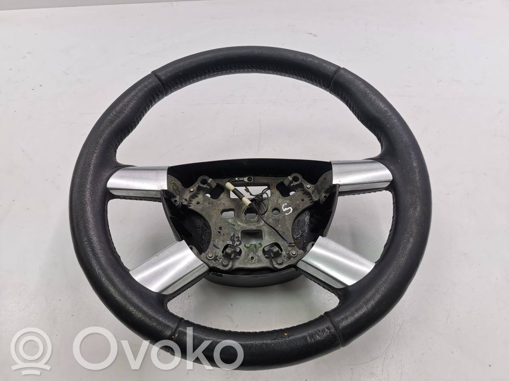 Ford Kuga I Ohjauspyörä 