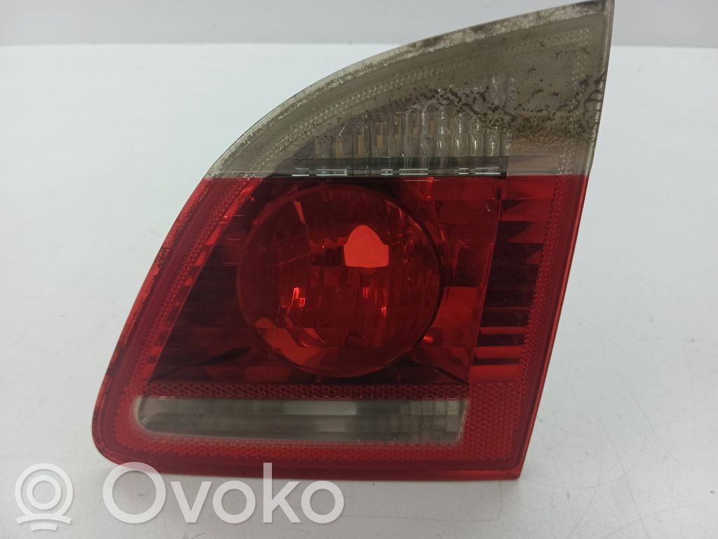 BMW 5 E60 E61 Takaluukun takavalot 