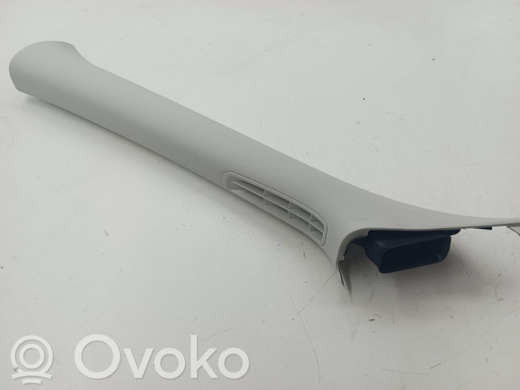 Ford Focus (A) pillar trim 