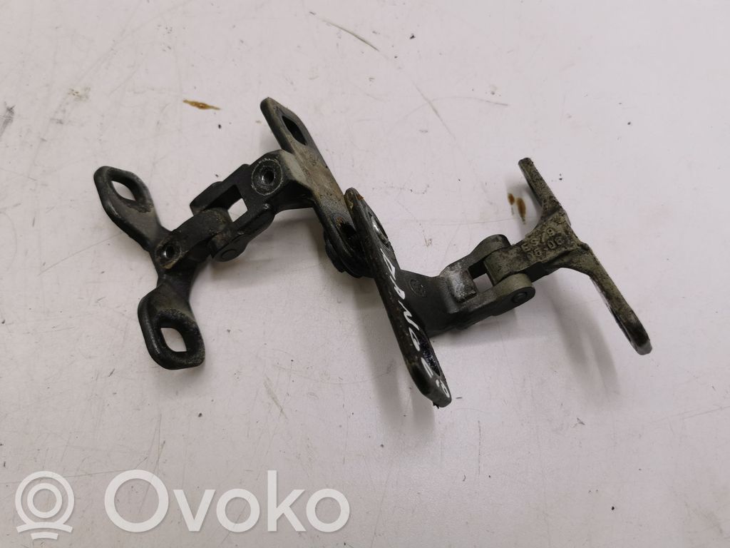 BMW X5 E53 Tailgate/trunk/boot hinge 