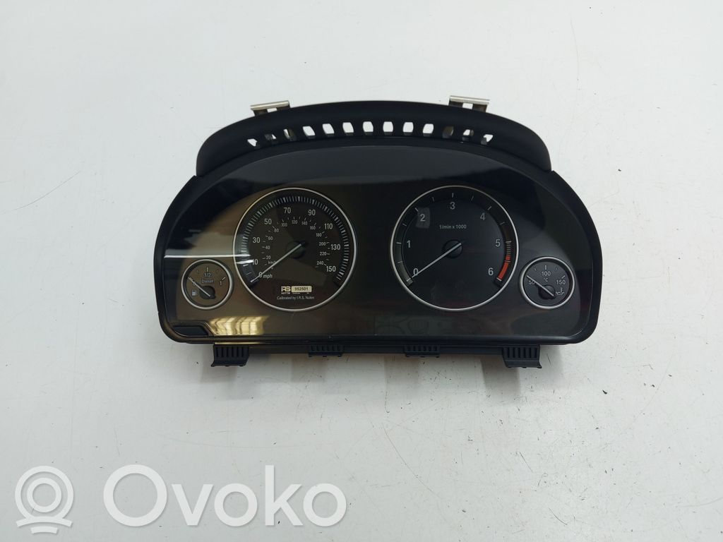 BMW 5 F10 F11 Speedometer (instrument cluster) 