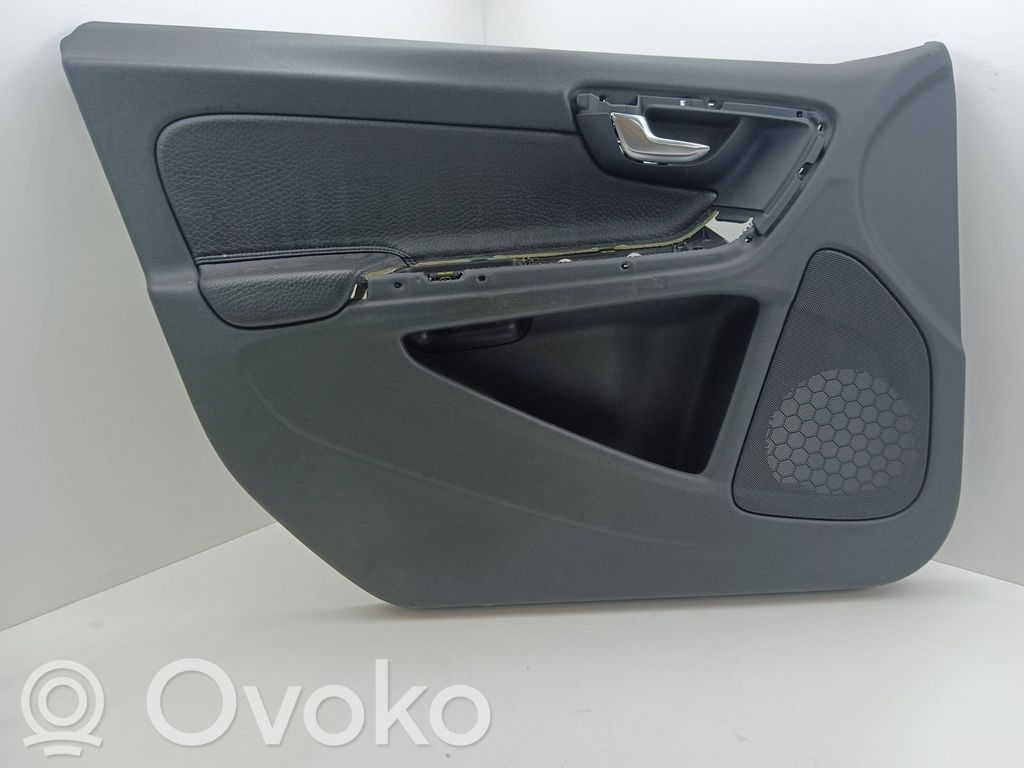 Volvo S60 Priekšējo durvju apdare 