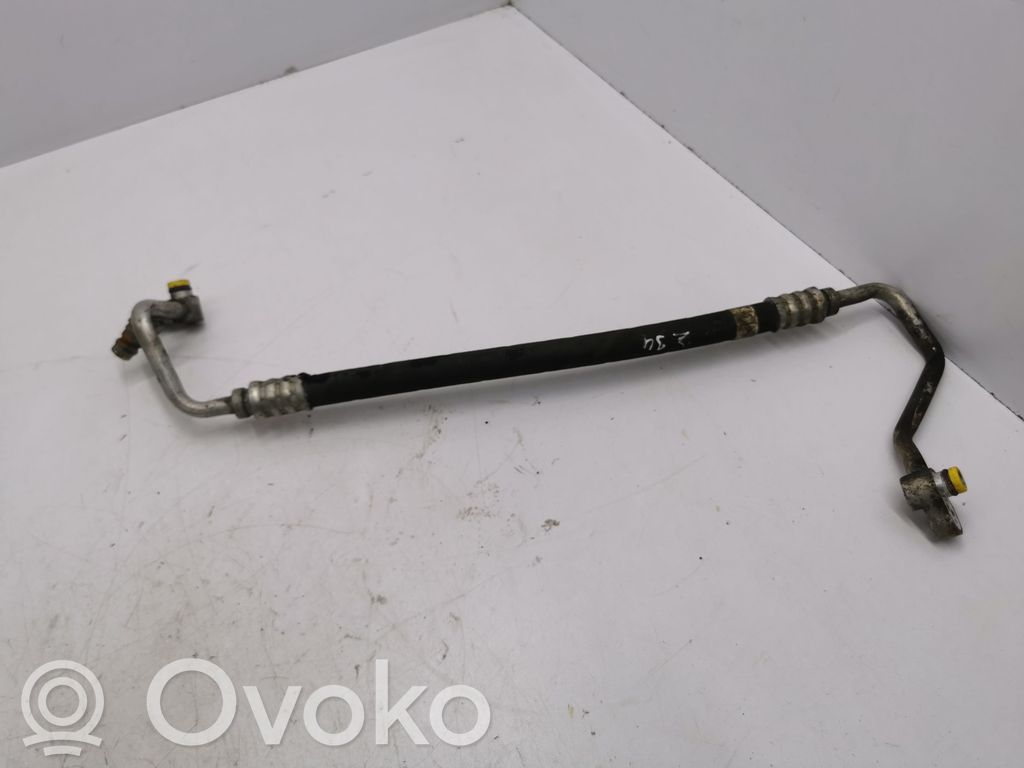 BMW X5 E53 Ilmastointilaitteen putki (A/C) 