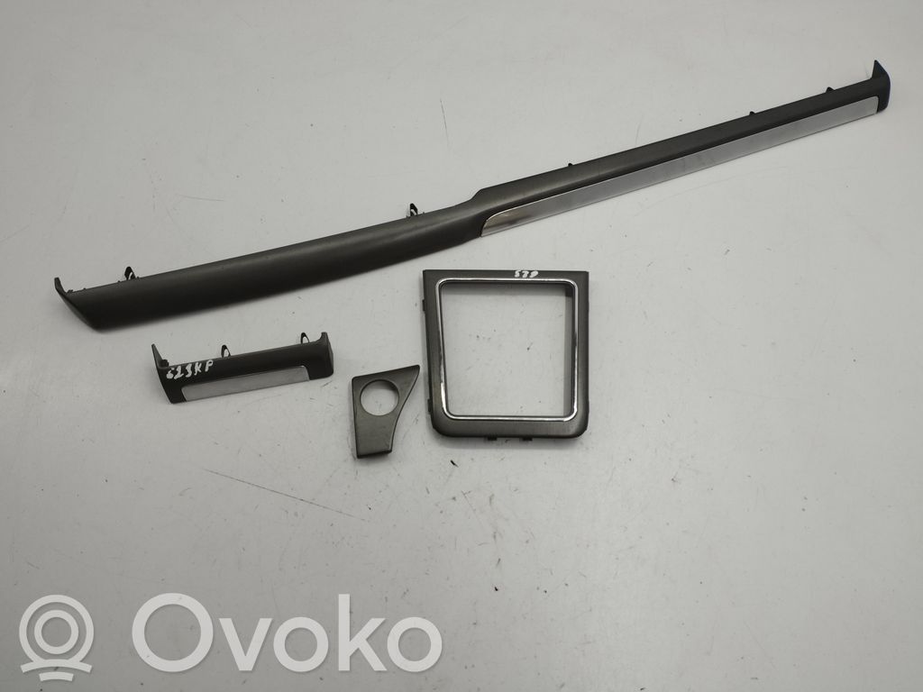 Opel Vectra C Rivestimento del pannello 