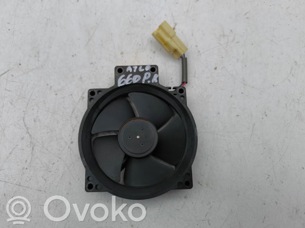 Lexus GS 300 350 430 450H Sėdynės ventiliatorius/ putikas 
