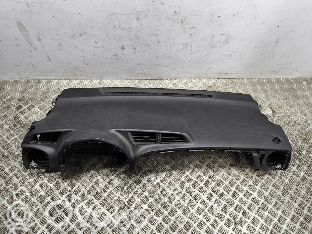 Toyota Yaris Panelė 