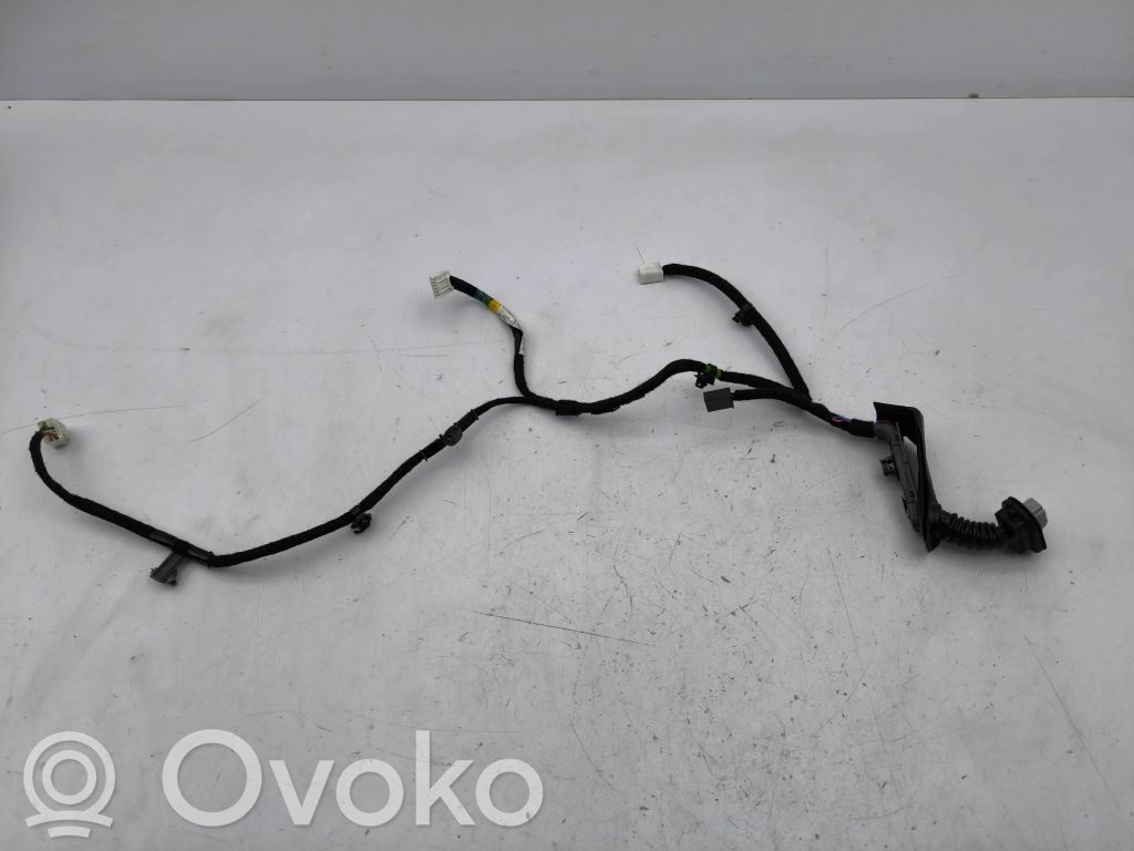 Mazda CX-5 Cableado de puerta trasera 