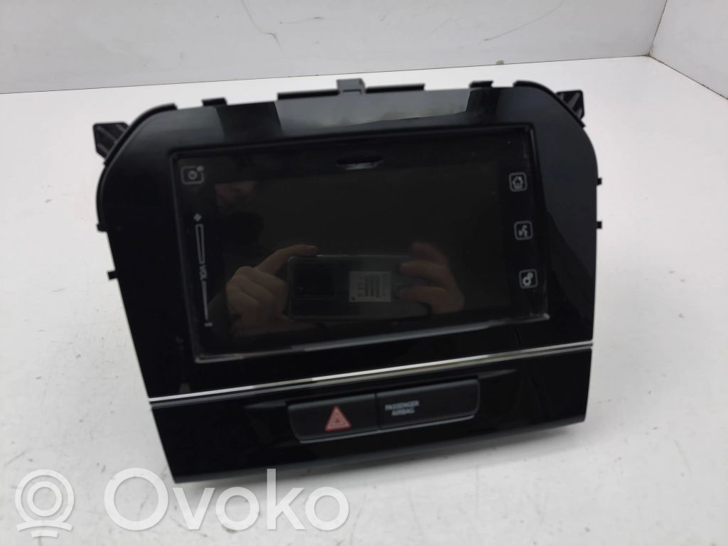Suzuki Vitara (LY) Panel / Radioodtwarzacz CD/DVD/GPS 