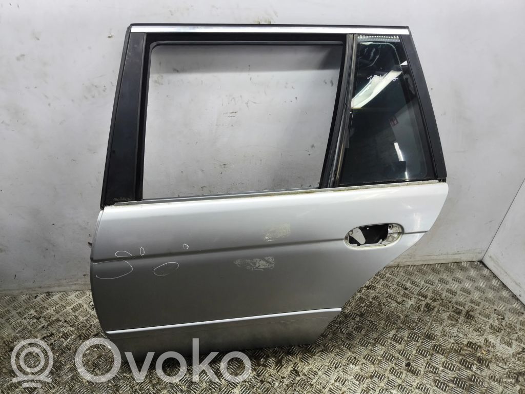 Rear door