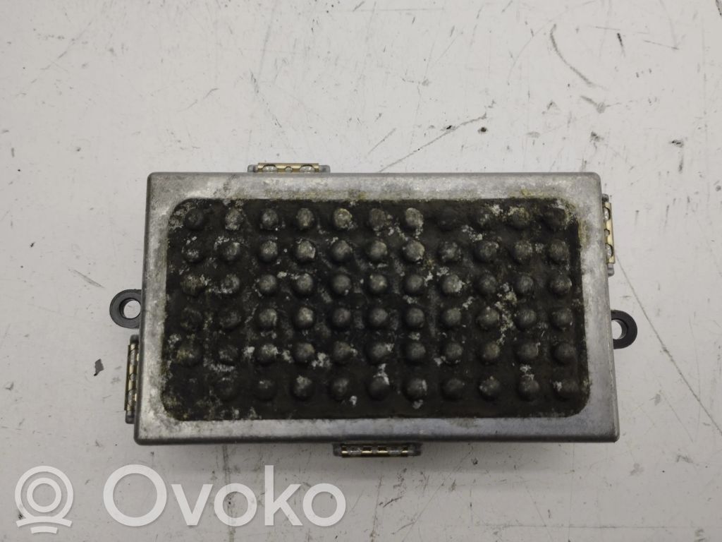 BMW 7 F01 F02 F03 F04 Pečiuko ventiliatoriaus reostatas (reustatas) 