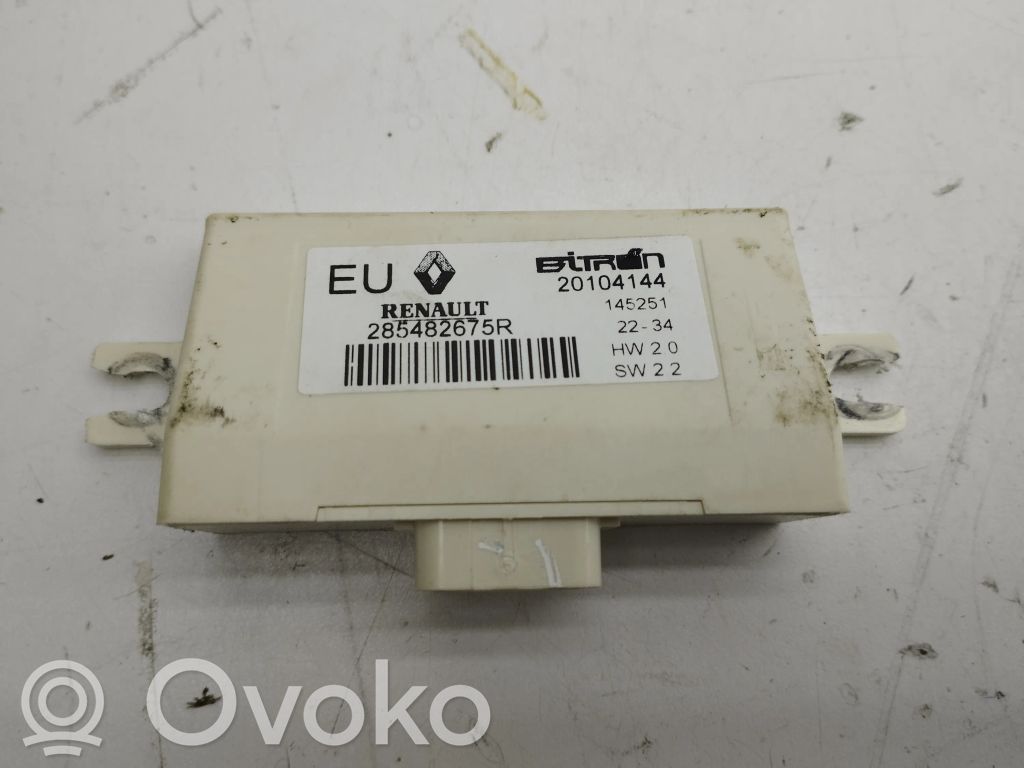 Renault Megane E-Tech Sivupeilin ohjainlaite 