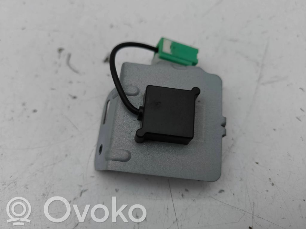 Antenne GPS   EG2366DYO