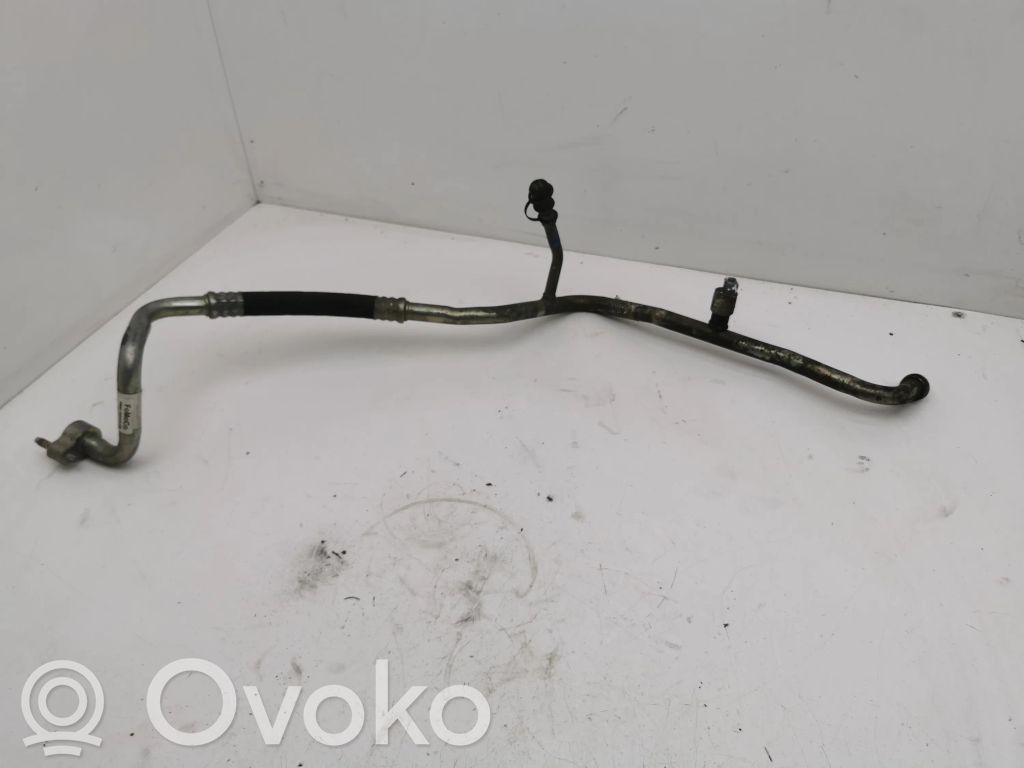Ilmastointilaitteen putki (A/C)   4N5H19A834DR