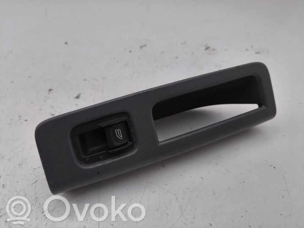 Przyciski szyb   30773217