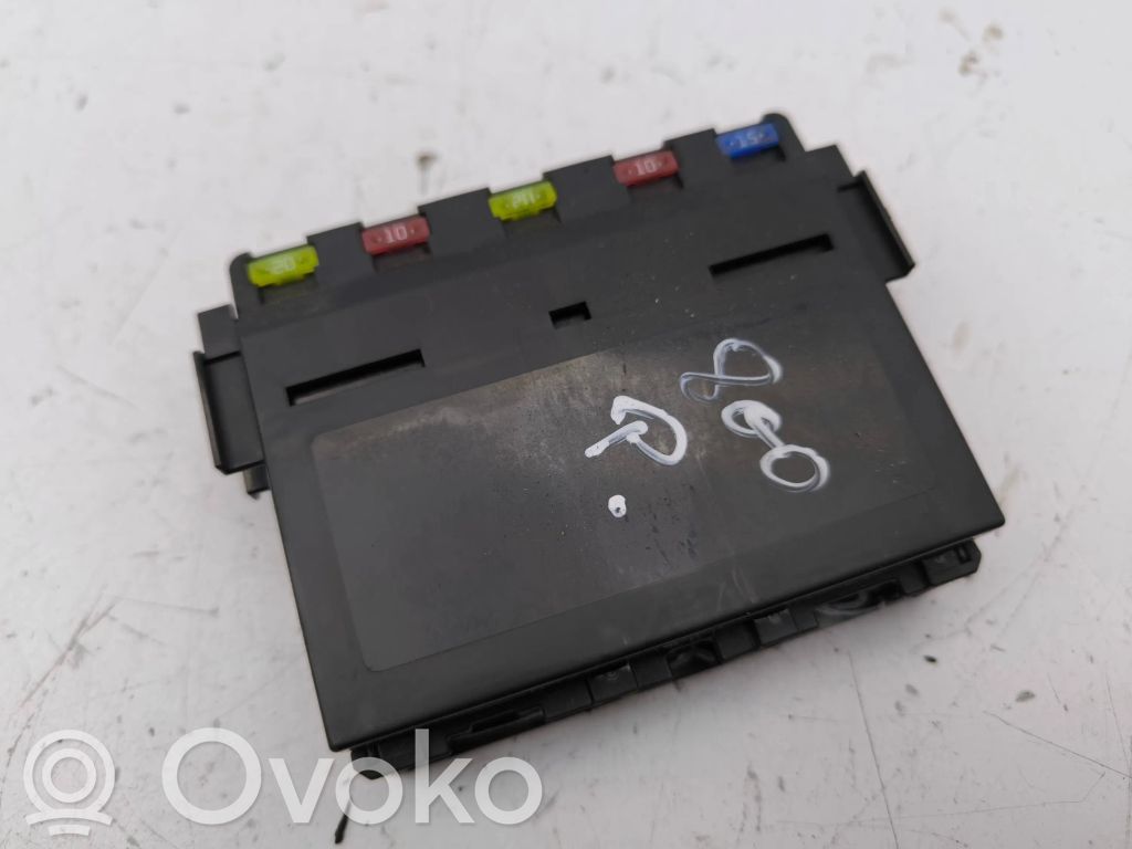 Módulo de fusible   8921153020