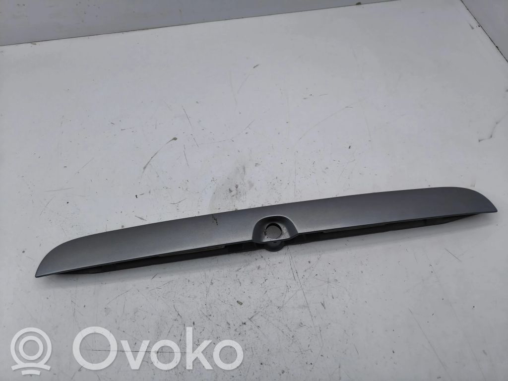 Opel Zafira A Lampă număr cu montare pe hayon 