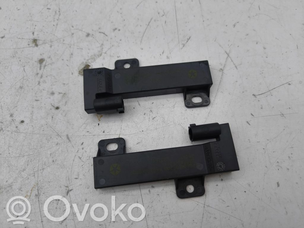 Antenne des Keyless-Systems   P68186637AA