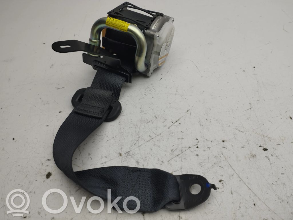Suzuki Vitara (LY) Rear seatbelt 