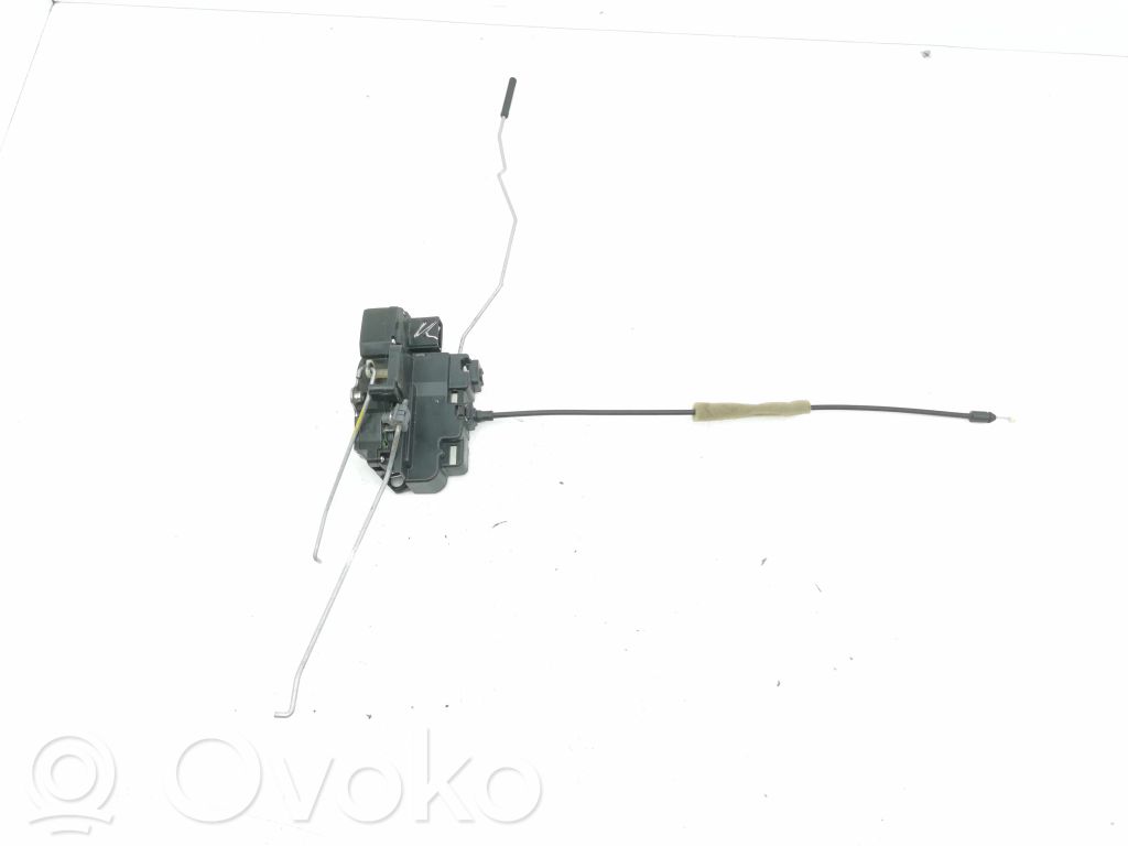 Opel Antara Zamek drzwi przednich 