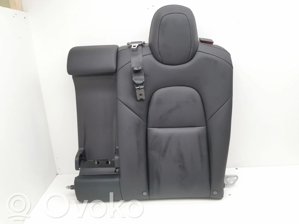 Tesla Model 3 Galinė sėdynė 