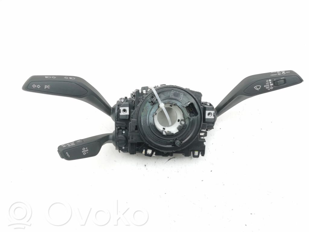 Audi Q2 - Wiper turn signal indicator stalk/switch 