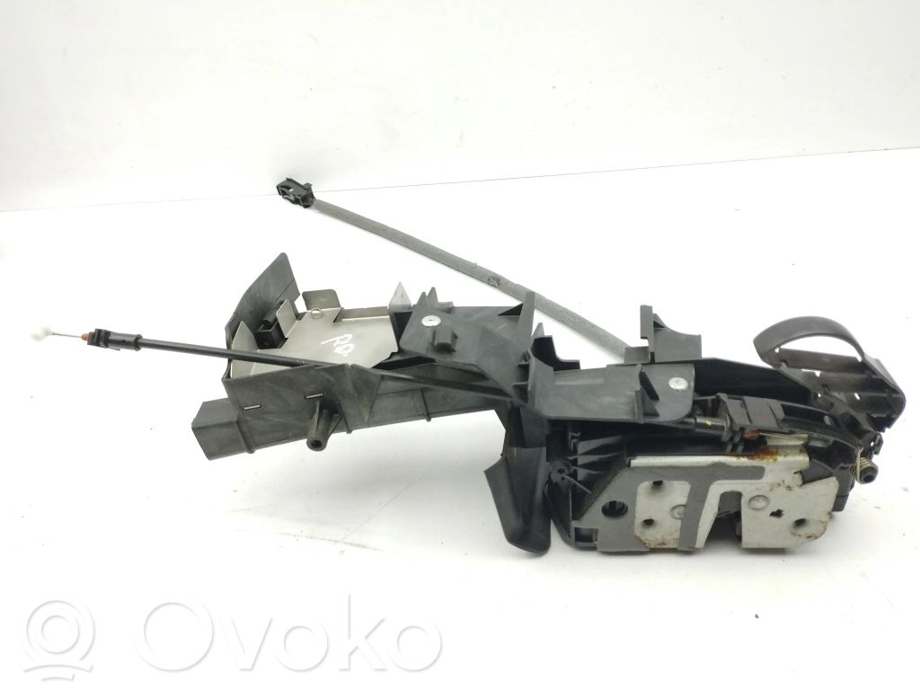 Ford Focus Front door lock 