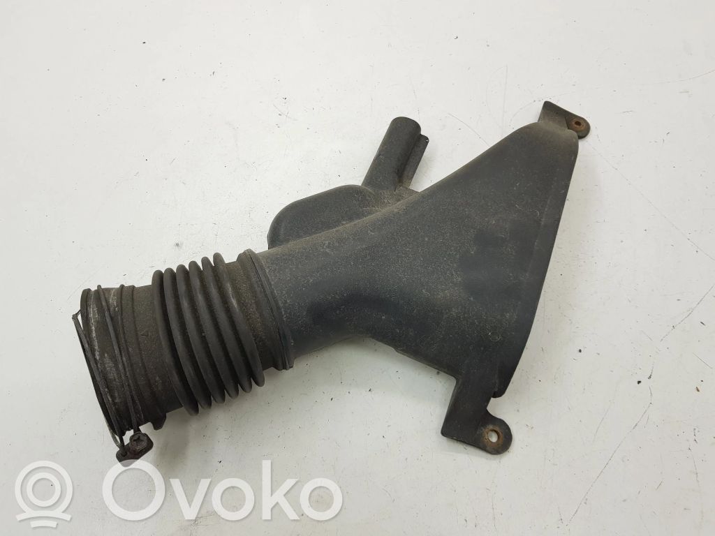 Lexus RX 330 - 350 - 400H Componentă admisie aer 