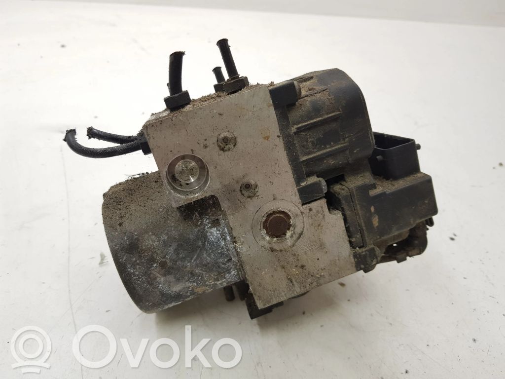Volkswagen PASSAT B5 ABS-pumppu 