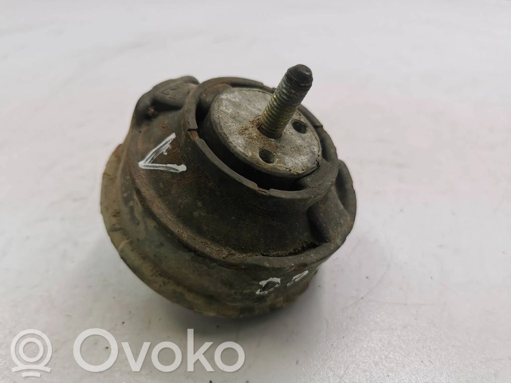 BMW 3 E46 Engine mount bracket 