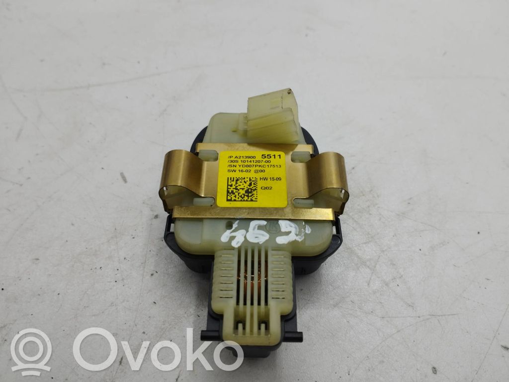 Mercedes-Benz E W213 Lietus sensors 