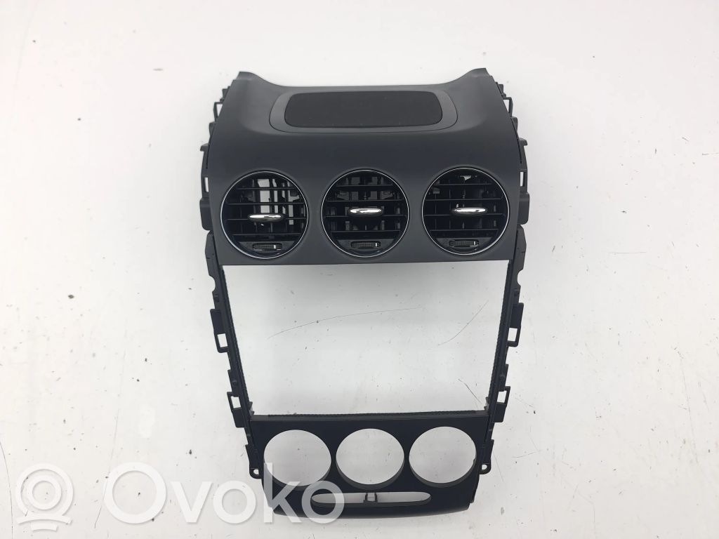 Mazda CX-7 Griglia di ventilazione centrale cruscotto 