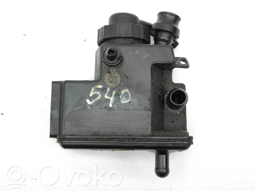 Mercedes-Benz S W220 Ohjaustehostimen nestesäiliö 