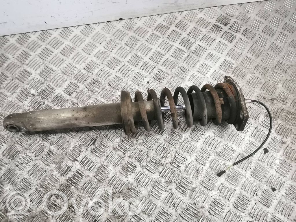 Maserati Quattroporte Ansamblu amortizor cu arc spate