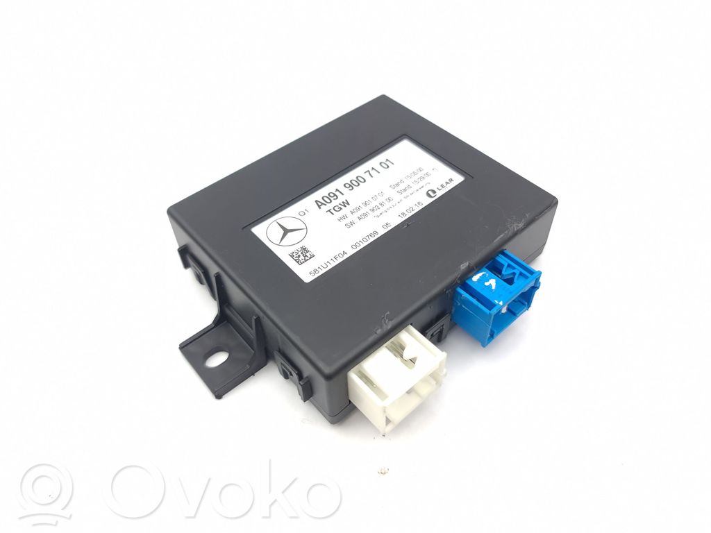 Infiniti Q30 Gateway control module 