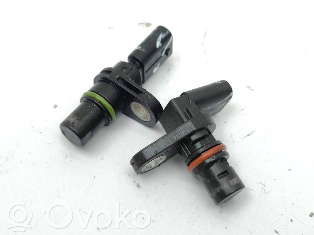 Camshaft position sensor   05E907601C,04L907601A