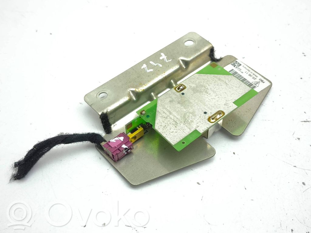 Porsche Cayenne (92A) Amplificator antenă aeriană 