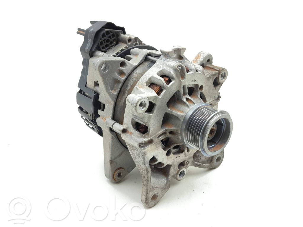 Nissan Qashqai J12 Ģenerators 